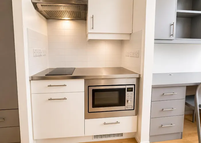 Torquay House Hostel London